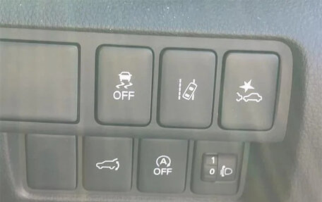 Mitsubishi Eclipse Cross, 2023 год, 2 060 099 рублей, 16 фотография