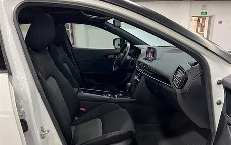 Mazda CX-4, 2022 год, 2 250 000 рублей, 9 фотография