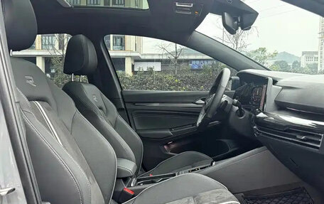 Volkswagen Golf VIII, 2023 год, 2 233 123 рублей, 17 фотография