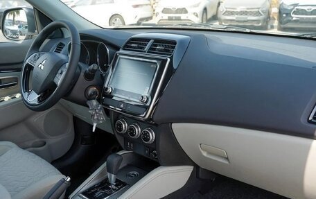 Mitsubishi ASX I рестайлинг, 2025 год, 2 700 000 рублей, 10 фотография