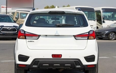 Mitsubishi ASX I рестайлинг, 2025 год, 2 700 000 рублей, 15 фотография