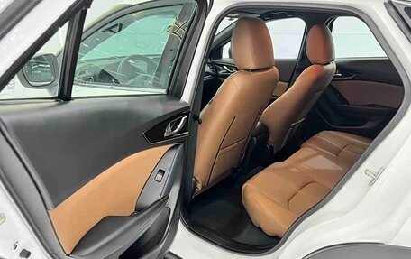 Mazda CX-4, 2023 год, 2 200 000 рублей, 6 фотография