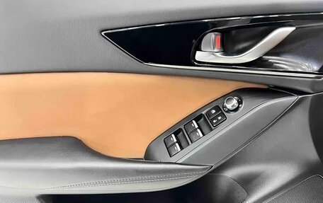 Mazda CX-4, 2023 год, 2 200 000 рублей, 16 фотография