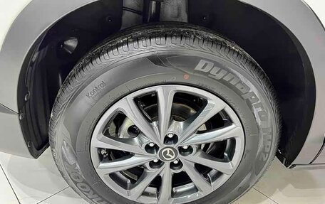 Mazda CX-4, 2023 год, 2 200 000 рублей, 15 фотография