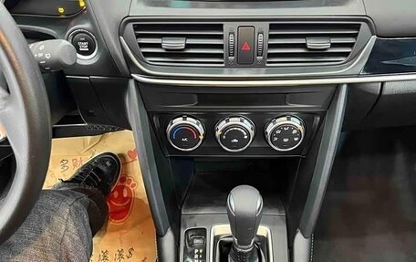 Mazda CX-4, 2023 год, 2 200 000 рублей, 17 фотография