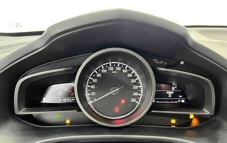 Mazda CX-4, 2023 год, 2 200 000 рублей, 18 фотография