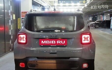 Jeep Renegade I рестайлинг, 2022 год, 1 700 000 рублей, 5 фотография