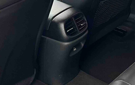 Hyundai Elantra, 2023 год, 1 590 000 рублей, 14 фотография