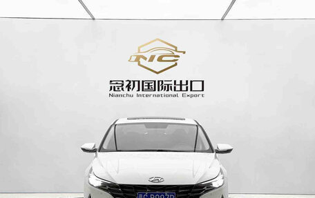 Hyundai Elantra, 2023 год, 1 590 000 рублей, 2 фотография