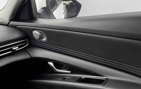 Hyundai Elantra, 2023 год, 1 590 000 рублей, 9 фотография