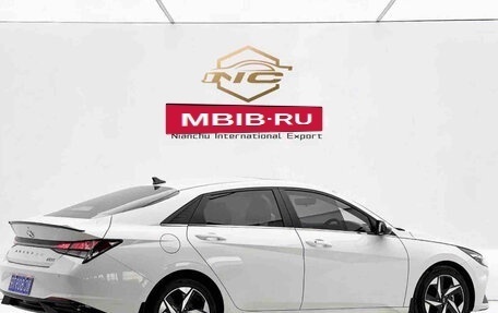 Hyundai Elantra, 2023 год, 1 590 000 рублей, 4 фотография