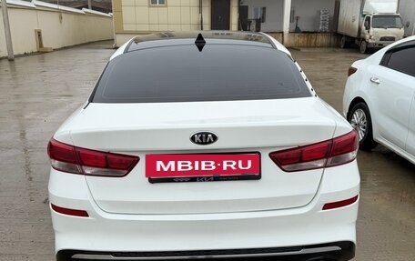 KIA K5 II, 2019 год, 1 220 000 рублей, 2 фотография