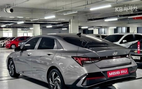 Hyundai Avante, 2024 год, 2 150 000 рублей, 4 фотография