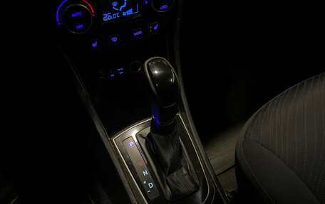 Hyundai Solaris II рестайлинг, 2015 год, 1 070 000 рублей, 13 фотография