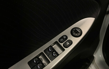 Hyundai Solaris II рестайлинг, 2015 год, 1 070 000 рублей, 14 фотография