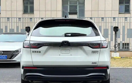 Honda HR-V, 2024 год, 3 200 000 рублей, 4 фотография