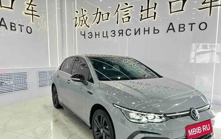 Volkswagen Golf VIII, 2023 год, 2 200 000 рублей, 1 фотография