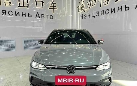 Volkswagen Golf VIII, 2023 год, 2 200 000 рублей, 9 фотография