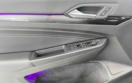 Volkswagen Golf VIII, 2023 год, 2 200 000 рублей, 16 фотография