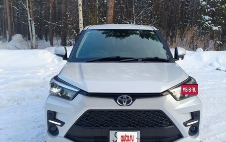 Toyota Raize I, 2020 год, 1 950 000 рублей, 2 фотография