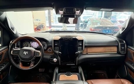 Rambler 1500, 2024 год, 8 460 000 рублей, 16 фотография