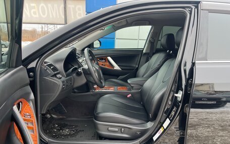 Toyota Camry, 2011 год, 1 297 000 рублей, 11 фотография