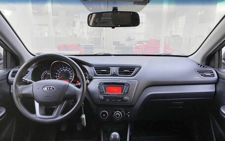 KIA Rio III рестайлинг, 2012 год, 835 000 рублей, 17 фотография