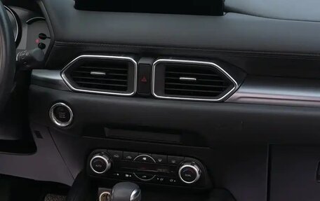 Mazda CX-5 II, 2025 год, 2 330 000 рублей, 15 фотография