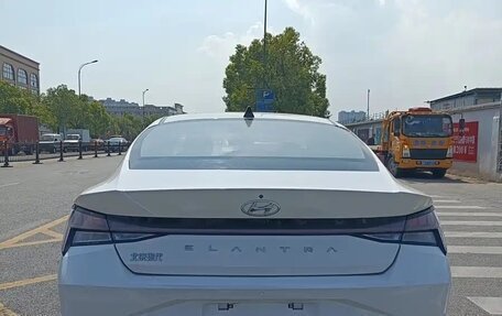 Hyundai Elantra, 2022 год, 1 380 000 рублей, 5 фотография