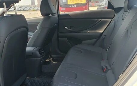 Hyundai Elantra, 2022 год, 1 380 000 рублей, 9 фотография