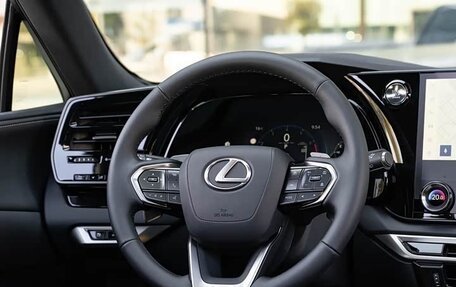 Lexus RX IV рестайлинг, 2025 год, 7 550 000 рублей, 10 фотография