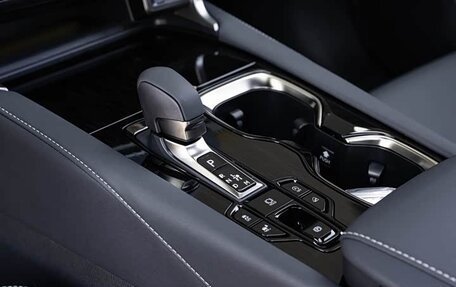 Lexus RX IV рестайлинг, 2025 год, 7 550 000 рублей, 11 фотография