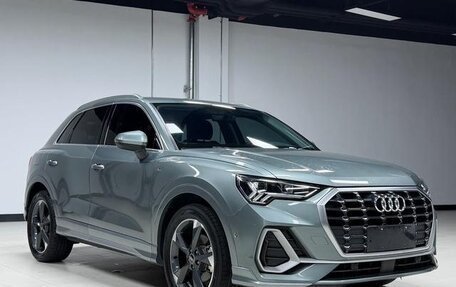 Audi Q3, 2022 год, 2 300 000 рублей, 3 фотография