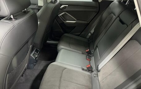 Audi Q3, 2022 год, 2 300 000 рублей, 9 фотография