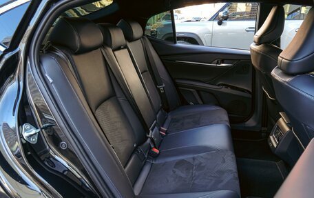 Toyota Camry, 2024 год, 3 885 000 рублей, 7 фотография