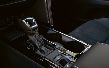 Toyota Camry, 2024 год, 3 885 000 рублей, 13 фотография