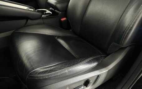 Mitsubishi Montero Sport, 2022 год, 3 400 000 рублей, 10 фотография