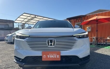 Honda Vezel, 2022 год, 1 870 000 рублей, 2 фотография