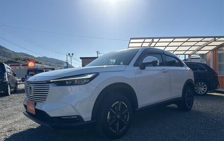 Honda Vezel, 2022 год, 1 870 000 рублей, 3 фотография