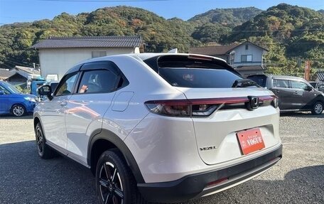 Honda Vezel, 2022 год, 1 870 000 рублей, 7 фотография