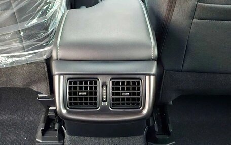 Toyota Hilux VIII, 2025 год, 8 150 000 рублей, 14 фотография