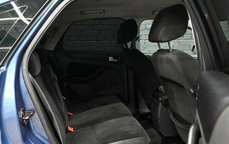 Ford Focus II рестайлинг, 2006 год, 450 000 рублей, 18 фотография