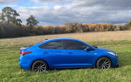 Hyundai Solaris II рестайлинг, 2018 год, 1 200 000 рублей, 6 фотография