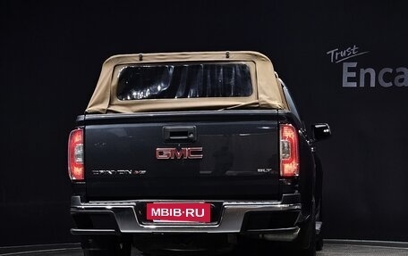 GMC Canyon II, 2017 год, 3 995 000 рублей, 4 фотография