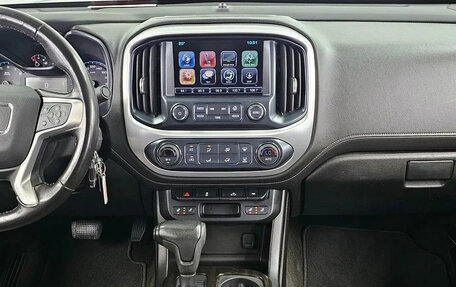 GMC Canyon II, 2017 год, 3 995 000 рублей, 10 фотография