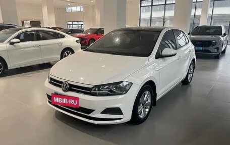 Volkswagen Polo, 2022 год, 1 049 000 рублей, 2 фотография