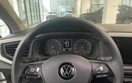 Volkswagen Polo, 2022 год, 1 049 000 рублей, 9 фотография