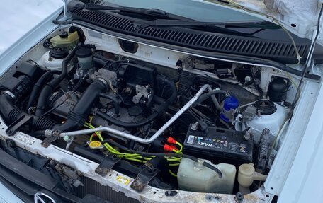 Mazda Demio III (DE), 2001 год, 300 000 рублей, 20 фотография