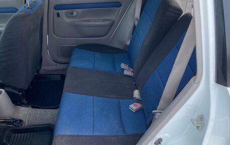 Mazda Demio III (DE), 2001 год, 300 000 рублей, 33 фотография