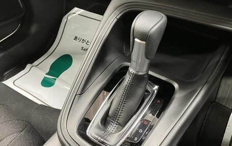 Honda Vezel, 2023 год, 1 700 178 рублей, 18 фотография